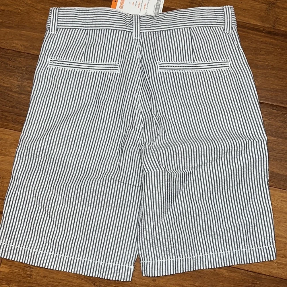 Gymboree boys grey and white seersucker flat front shorts size 8 NWT